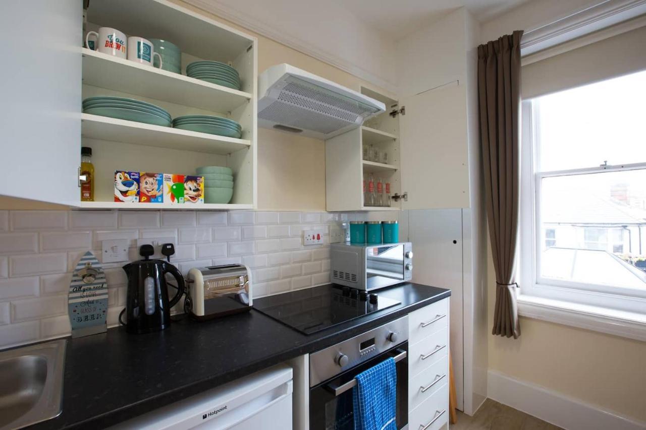 Apartment Brewhouse And Kitchen